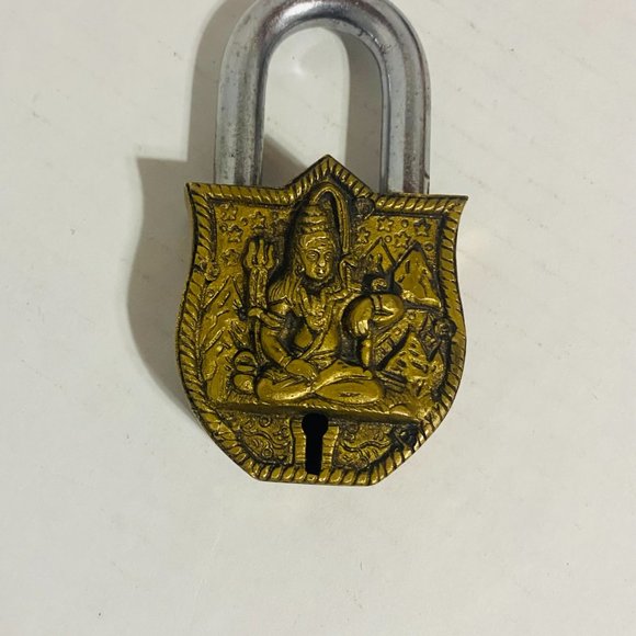 Authentic Antique Style HINDU Lord SHIVA / MAHADEV Brass Padlock with 1 Key - Picture 7 of 17